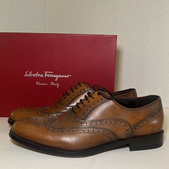 Salvatore Ferragamo Gerard Studio Edition Tan Calf size 8 Original Box - Picture 2 of 8